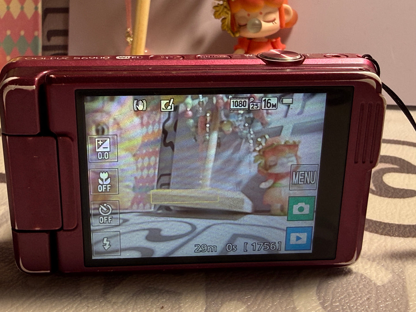 Nikon COOLPIX S6900 16.0MP Digital Camera - Pink