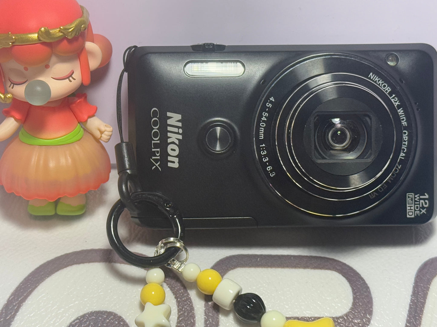 Nikon COOLPIX S6900 16.0MP Digital Camera - BLACK