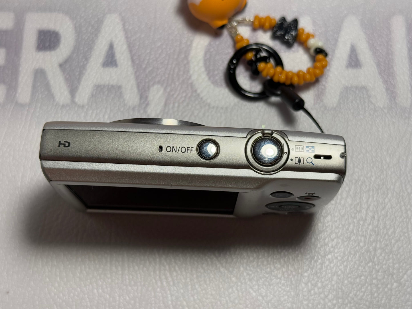 Canon PowerShot ELPH 180 20 MP 8x Zoom Digital Camera Silver