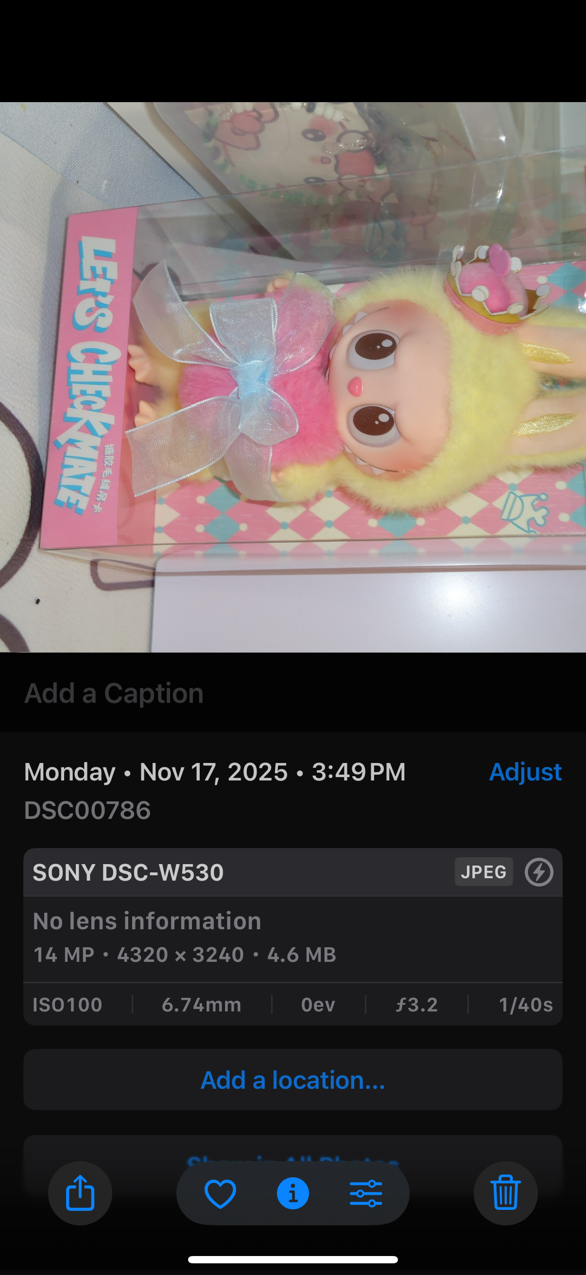 Sony Cyber-shot DSC-W530 Pink Digital Camera 16.1 MP 8x Optical Zoom