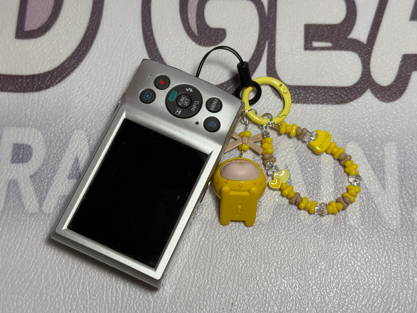 Canon PowerShot ELPH 180 20 MP 8x Zoom Digital Camera Silver