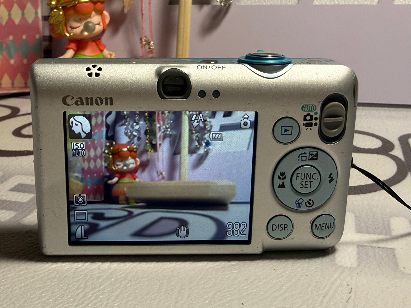 Canon PowerShot Digital SD1200 IS （IXUS95） IS Camera