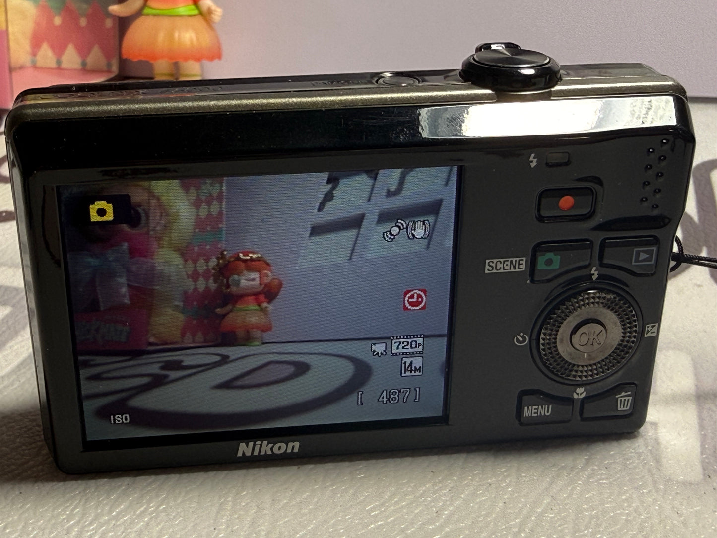 Nikon COOLPIX S6000 14.2MP Compact Digital camera