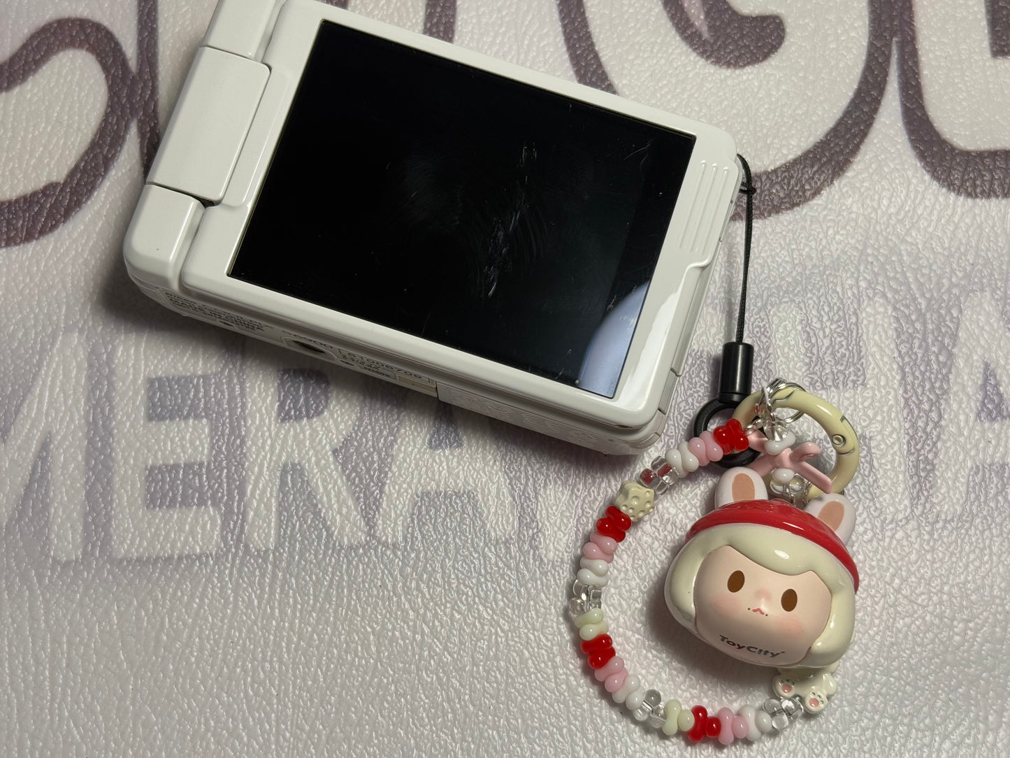 Nikon COOLPIX S6900 16.0MP Digital Camera - White