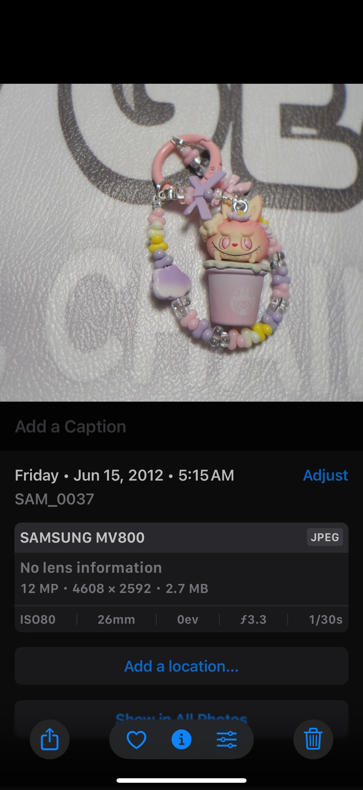Samsung MV800 Flip-out Touch Screen Vlog Digital Camera 16.2 Megapixel