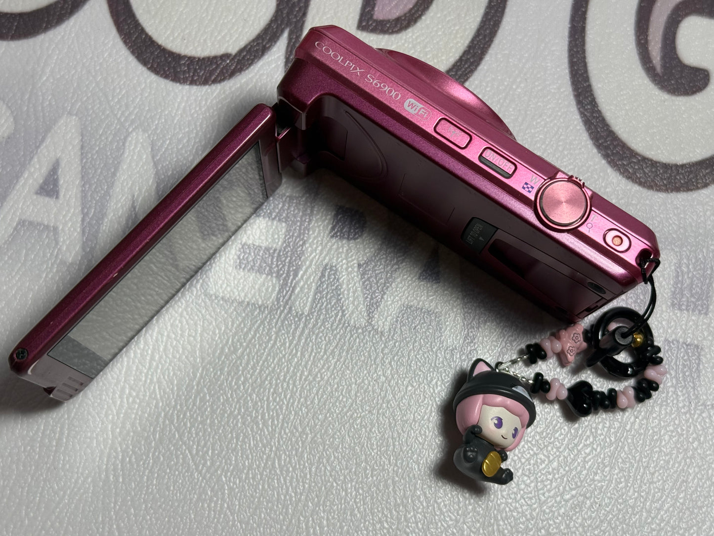 Nikon COOLPIX S6900 16.0MP Digital Camera - Pink