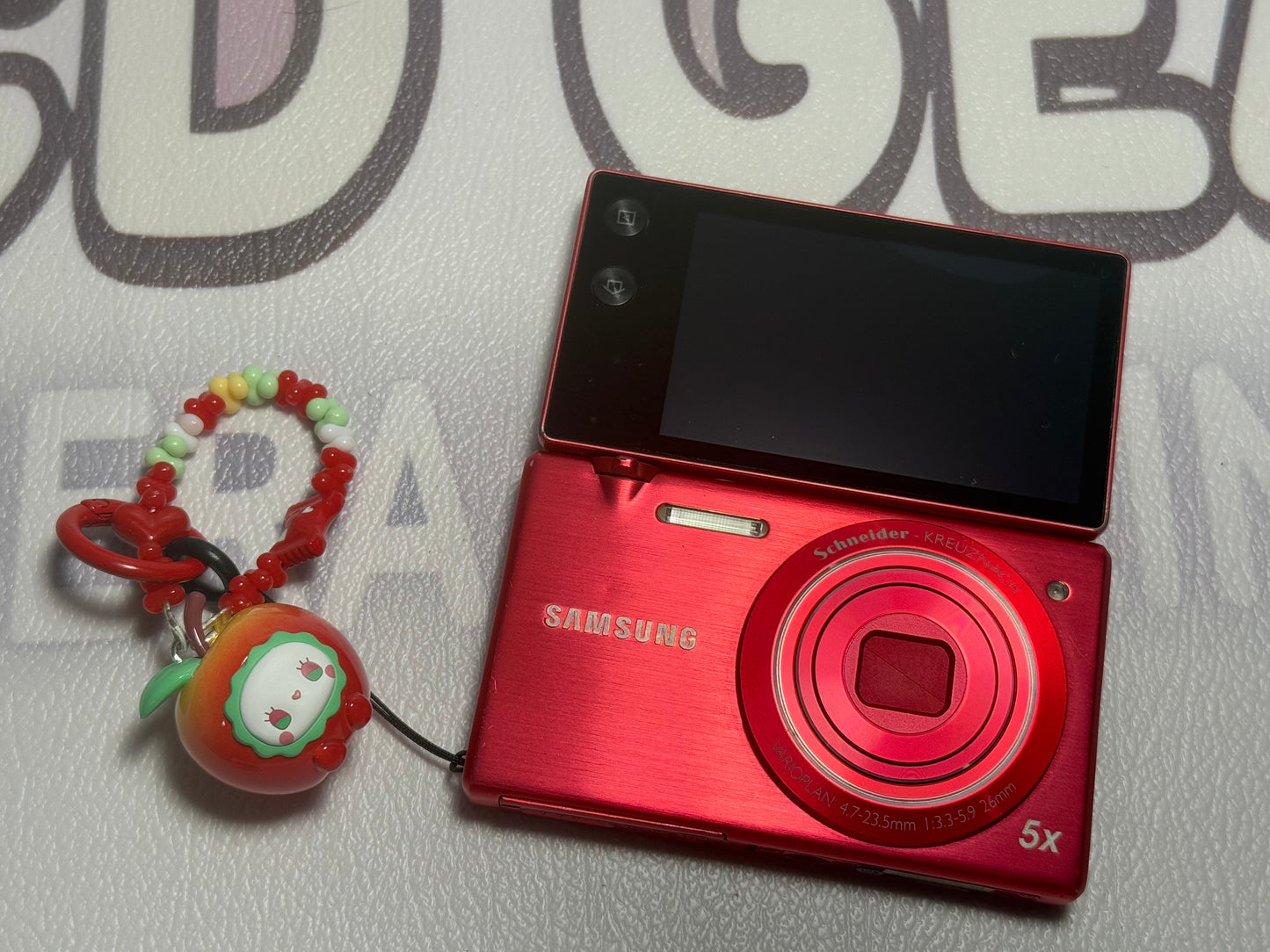 Samsung MV800 Flip-out Touch Screen Vlog Digital Camera 16.2 Megapixel
