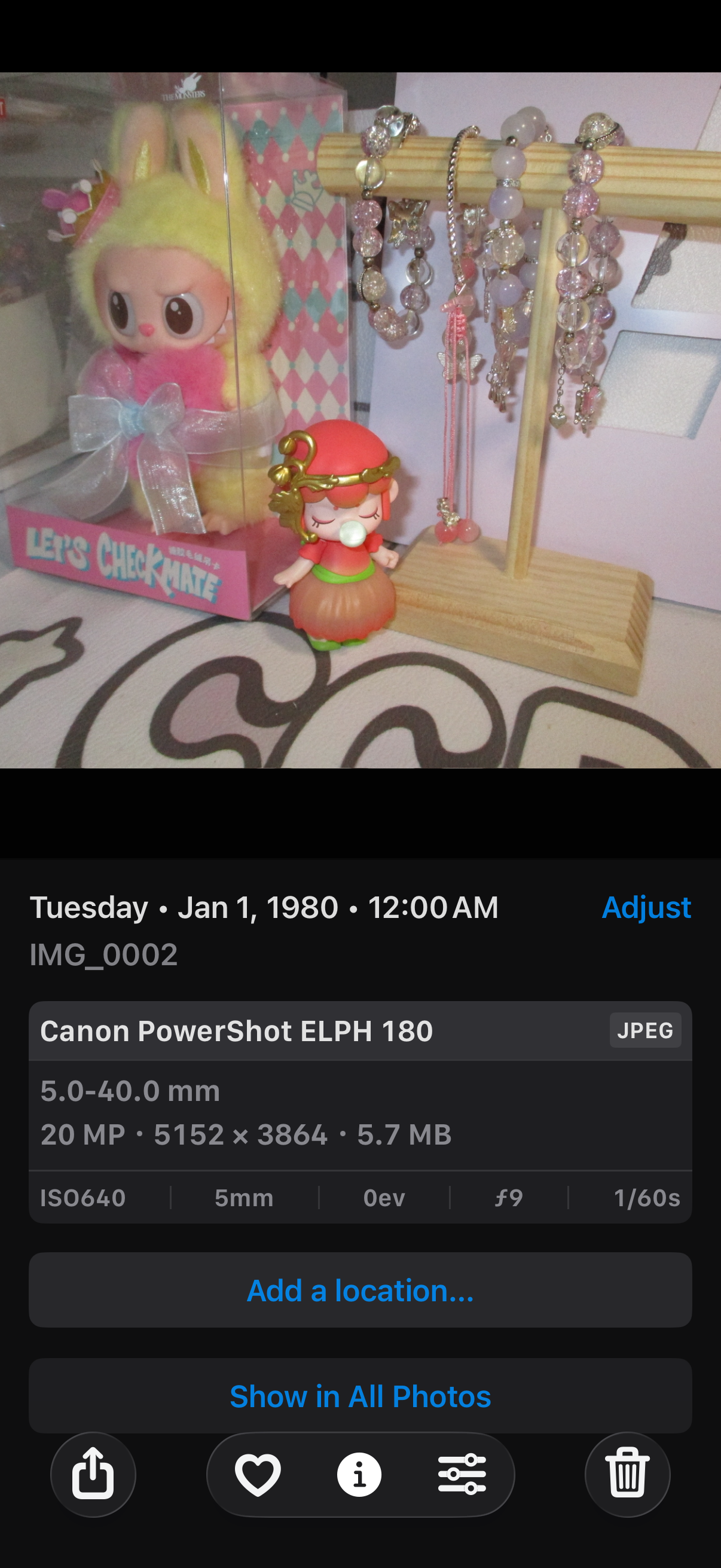 Canon PowerShot ELPH 180 20 MP 8x Zoom Digital Camera Silver