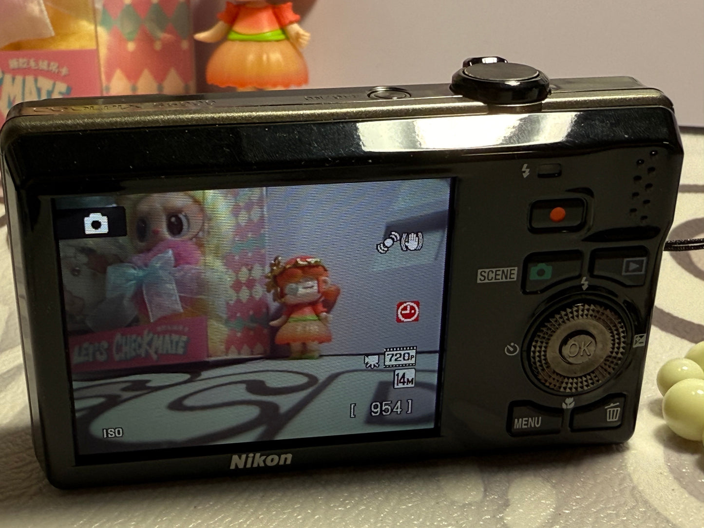 Nikon COOLPIX S6000 14.2MP Compact Digital camera