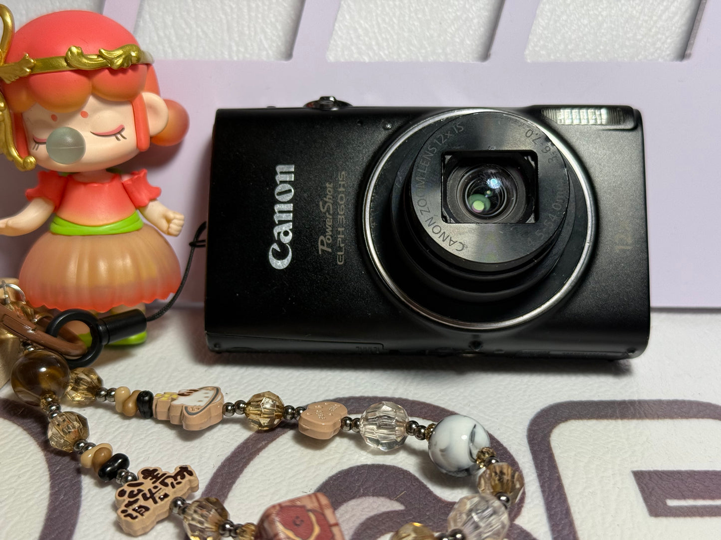 Canon PowerShot Digital ELPH 360 HS（IXY650） IS camera