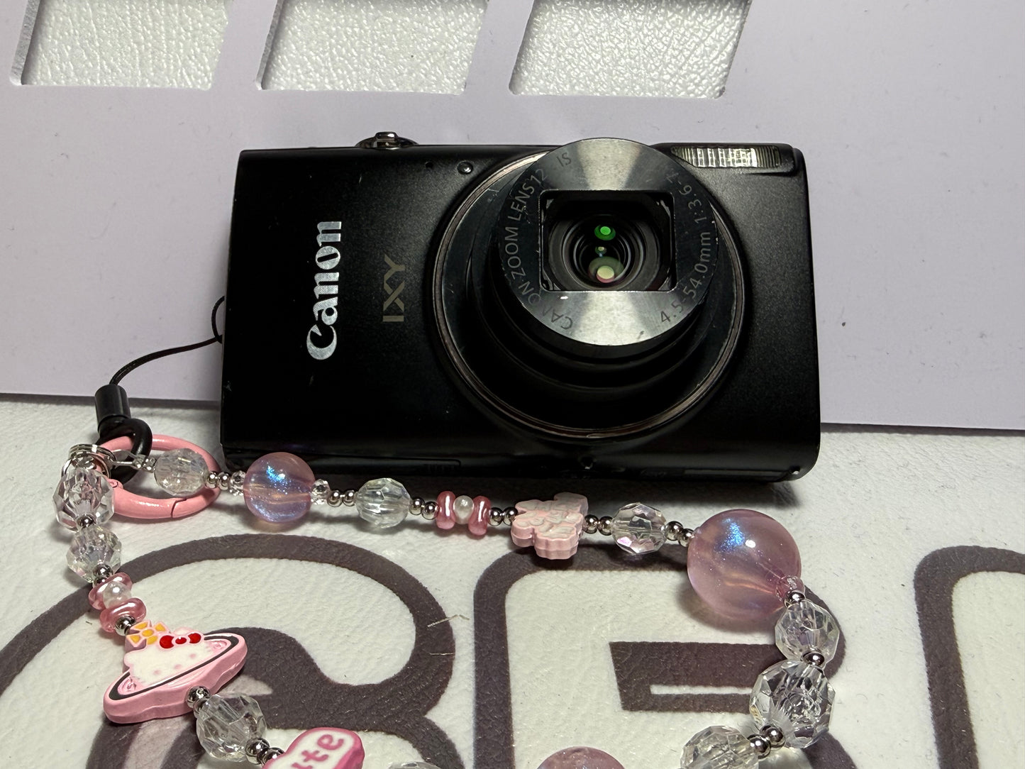 Canon PowerShot Digital ELPH 360 HS（IXY650） IS Camera