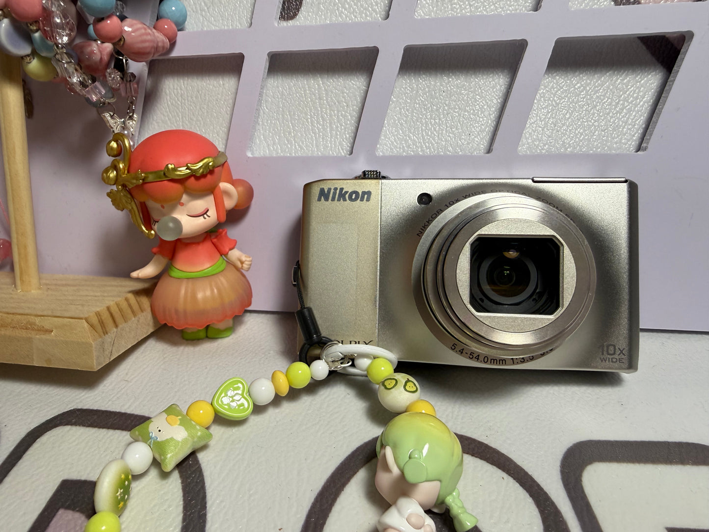 Nikon COOLPIX S8000 black Digital Camera 14.2 MP 10x Optical Zoom