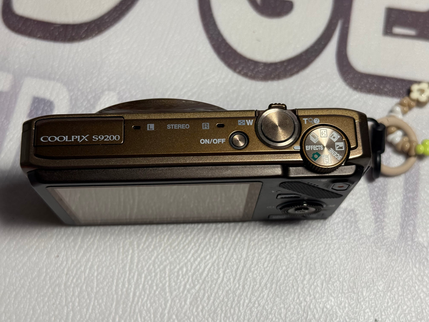 Nikon COOLPIX S9200 12.1MP 18x Optical Zoom Digital Camera