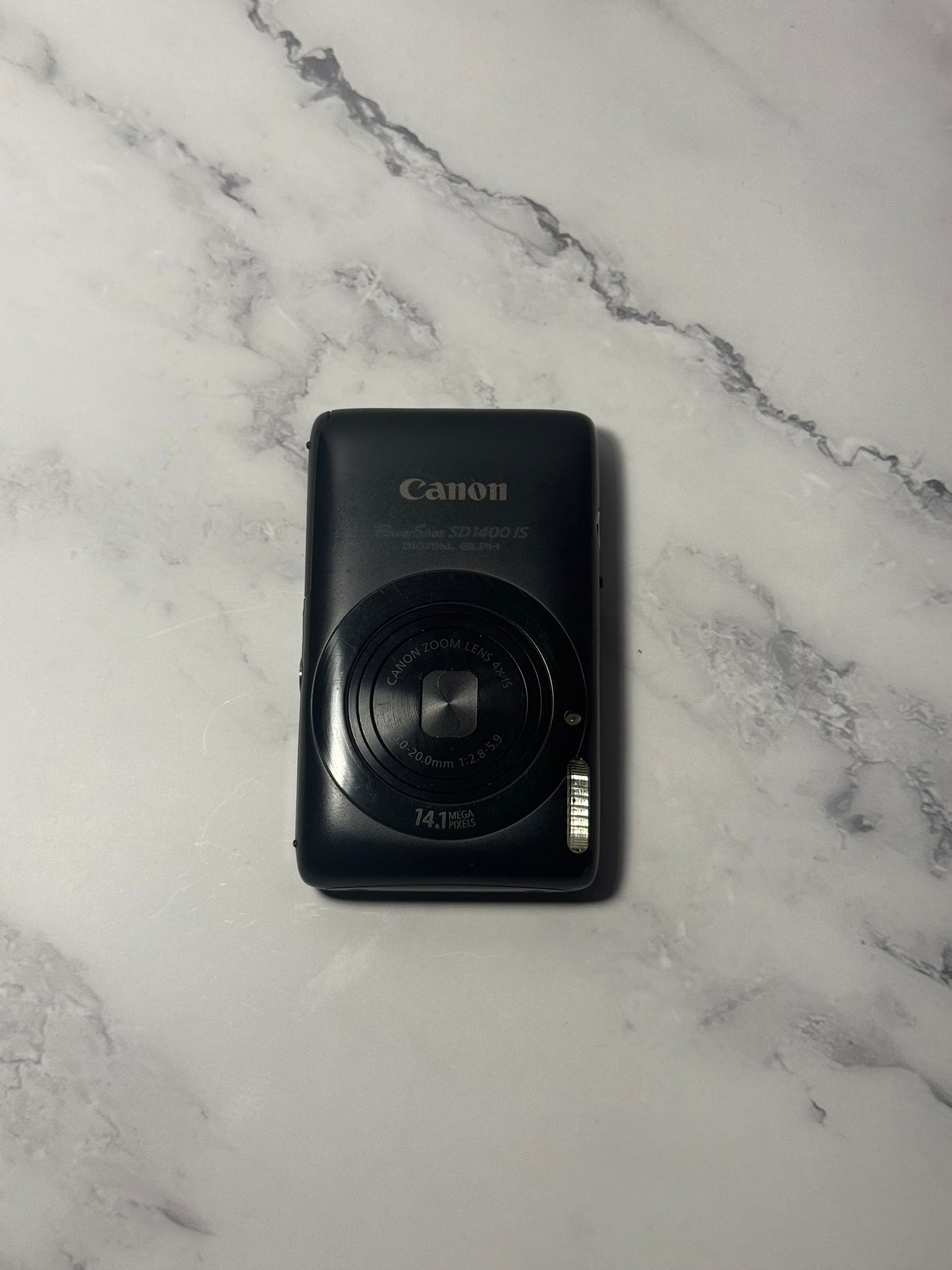Canon PowerShot Digital SD1400 IS （IXUS130） IS Camera