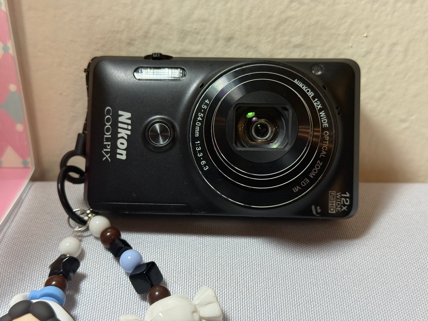 Nikon COOLPIX S6900 16.0MP Digital Camera - Black