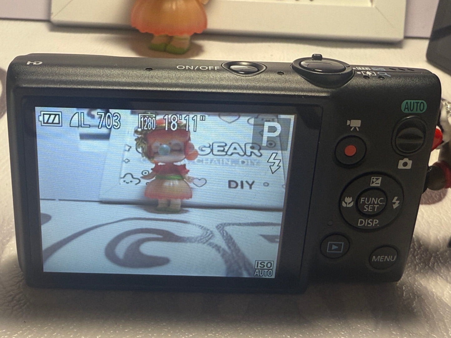 Canon PowerShot Digital ELPH 115 HS（IXUS132） IS Camera