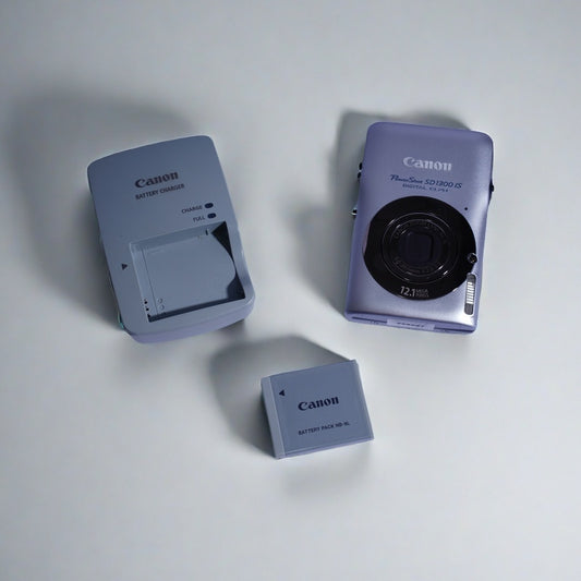 Canon PowerShot Digital SD1300 IS （IXUS 105） IS Camera