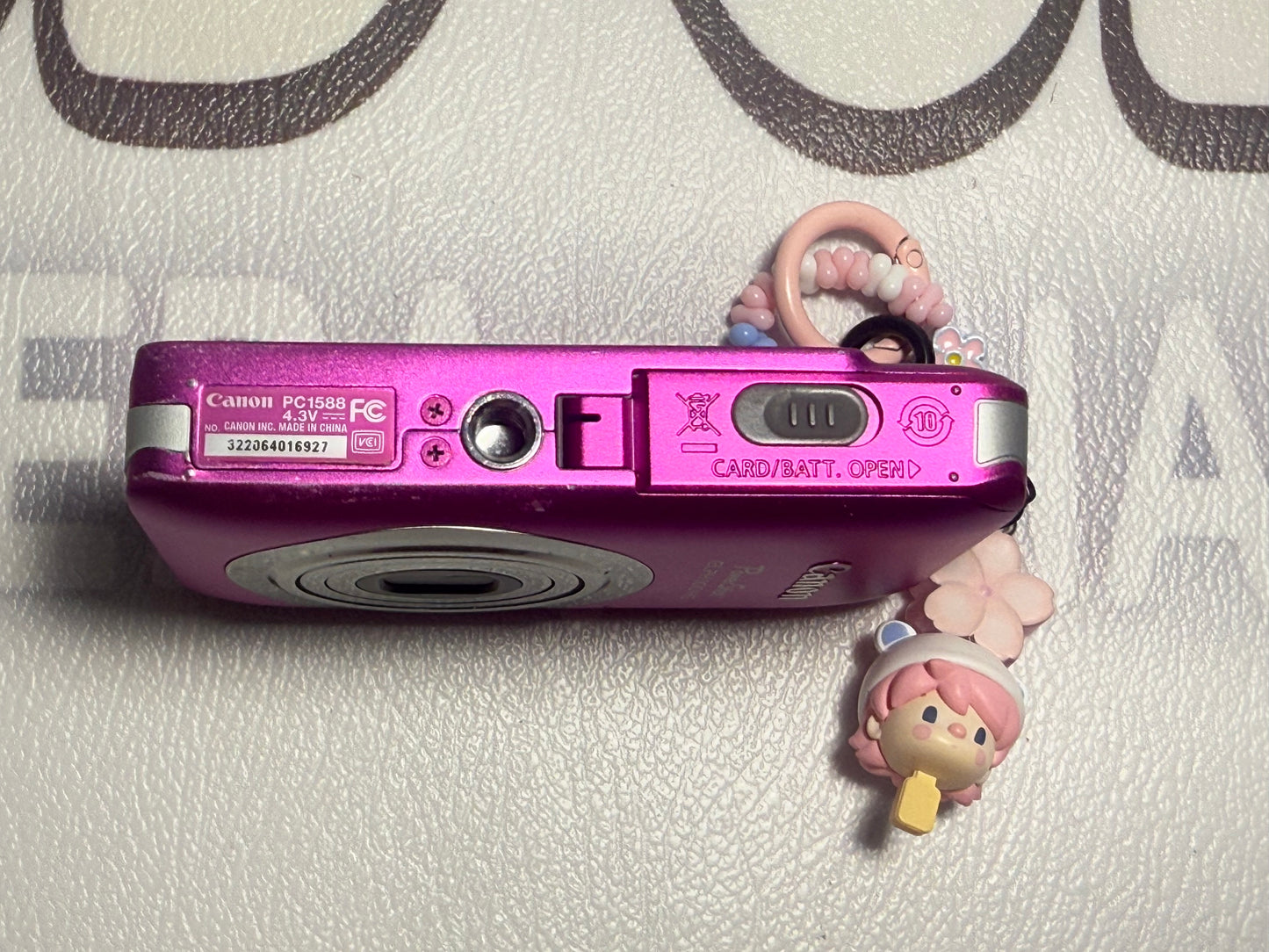 Canon PowerShot Digital ELPH 100 HS（IXUS115） IS Camera