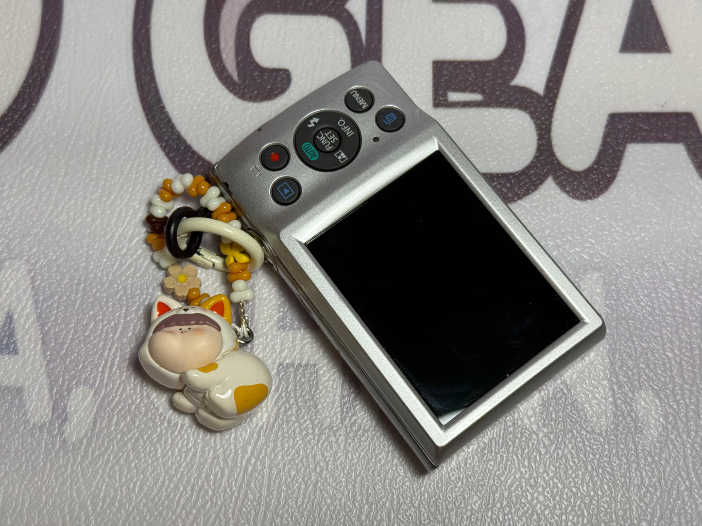 Canon PowerShot ELPH 180 20 MP 8x Zoom Digital Camera Silver