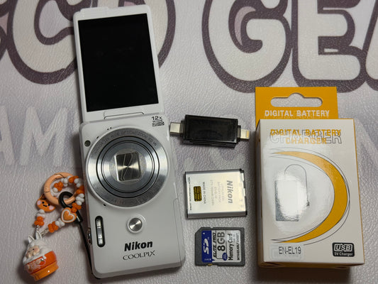 Nikon COOLPIX S6900 16.0MP Digital Camera - White