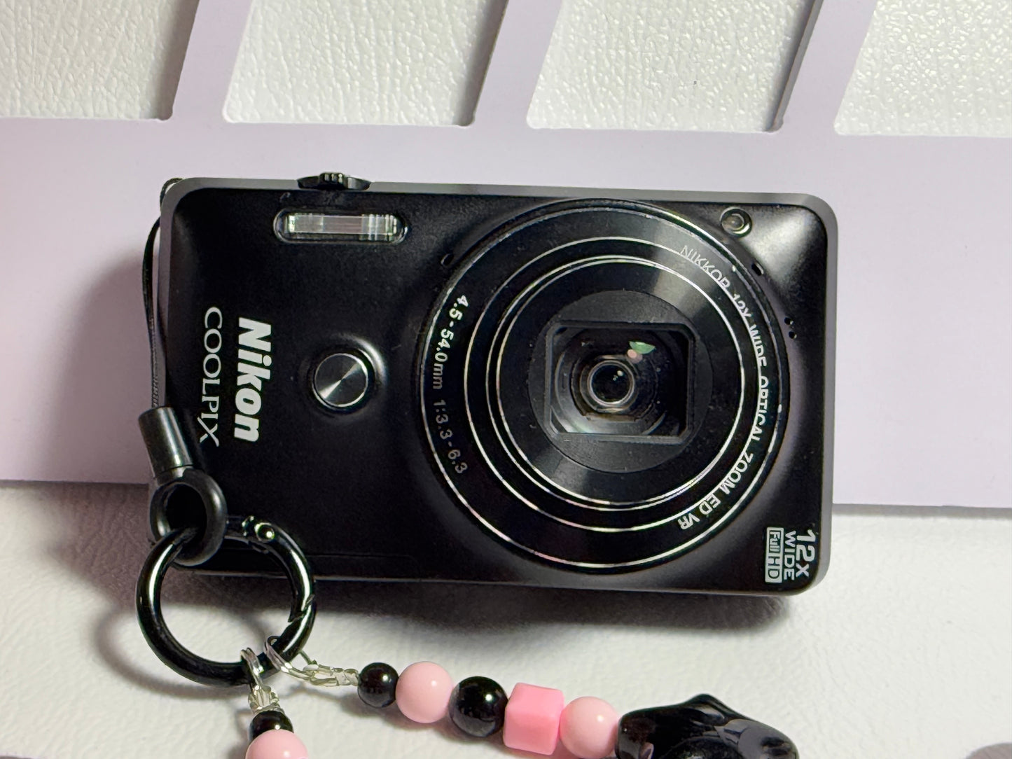 Nikon COOLPIX S6900 16.0MP Digital Camera - Black