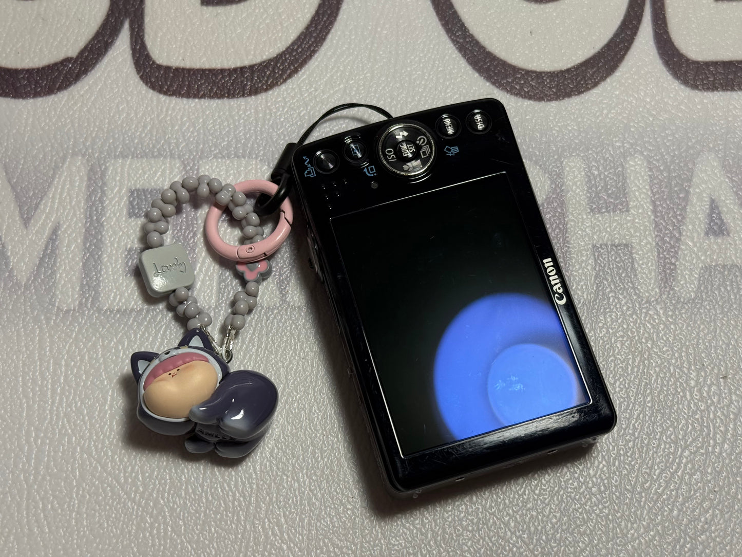 Canon PowerShot SD750 IS （IXUS75）10MP Digital Camera - Silver