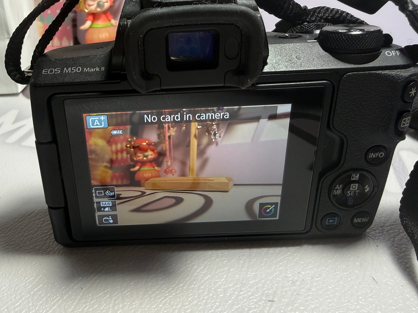 Canon EOS M50 Mark II 24.1MP Digital Camera Mirrorless & 15-45MM Lens