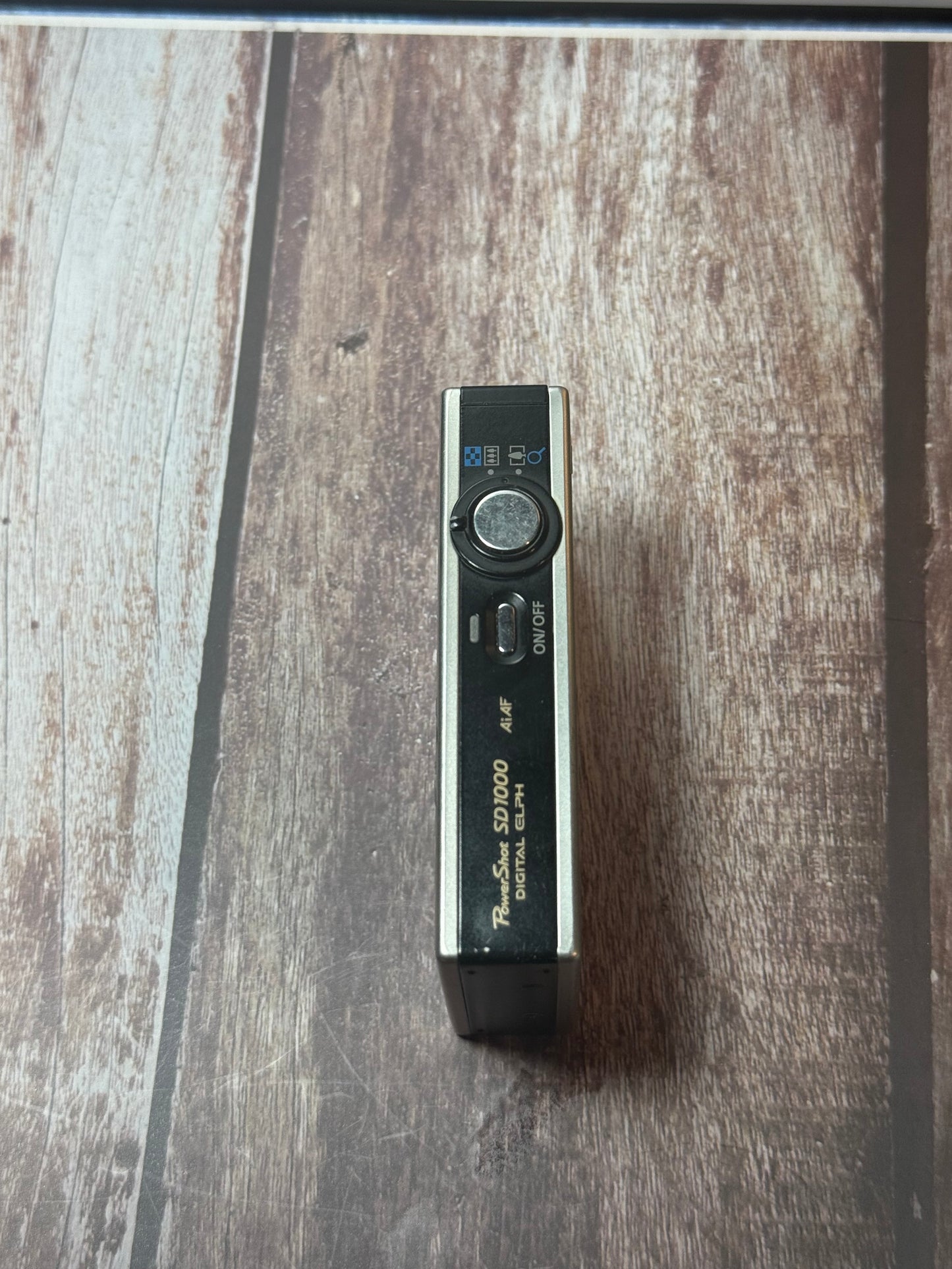 Canon PowerShot Digital SD1000 IS （IXUS 70） IS Camera