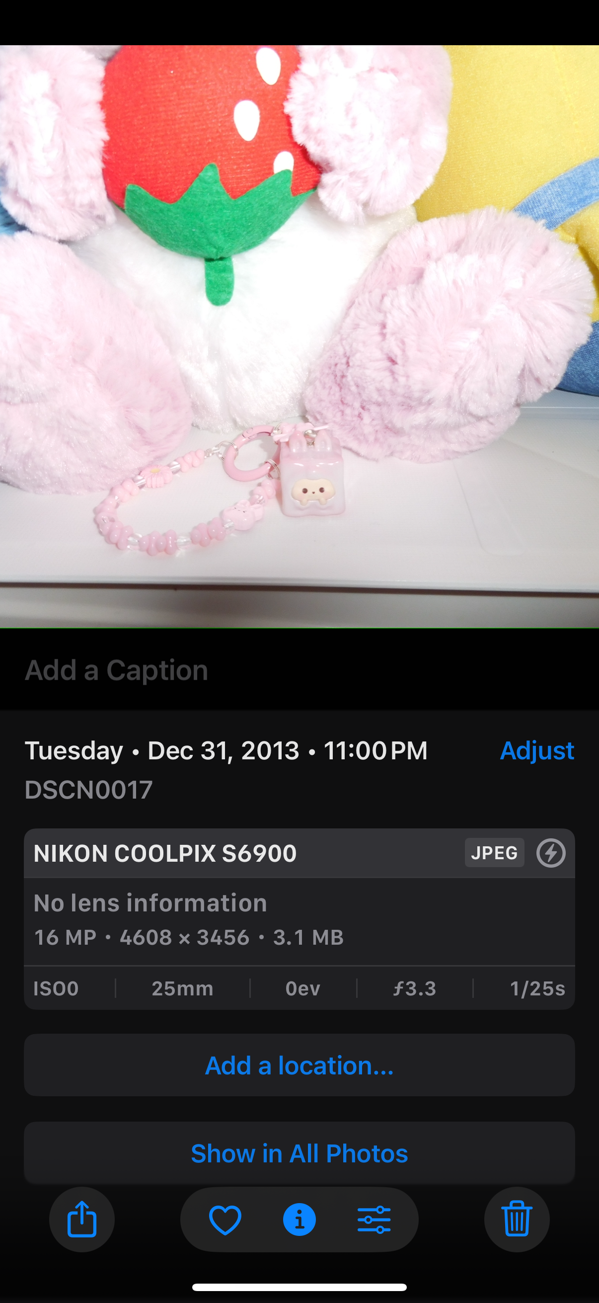 Nikon COOLPIX S6900 16.0MP Digital Camera - Pink