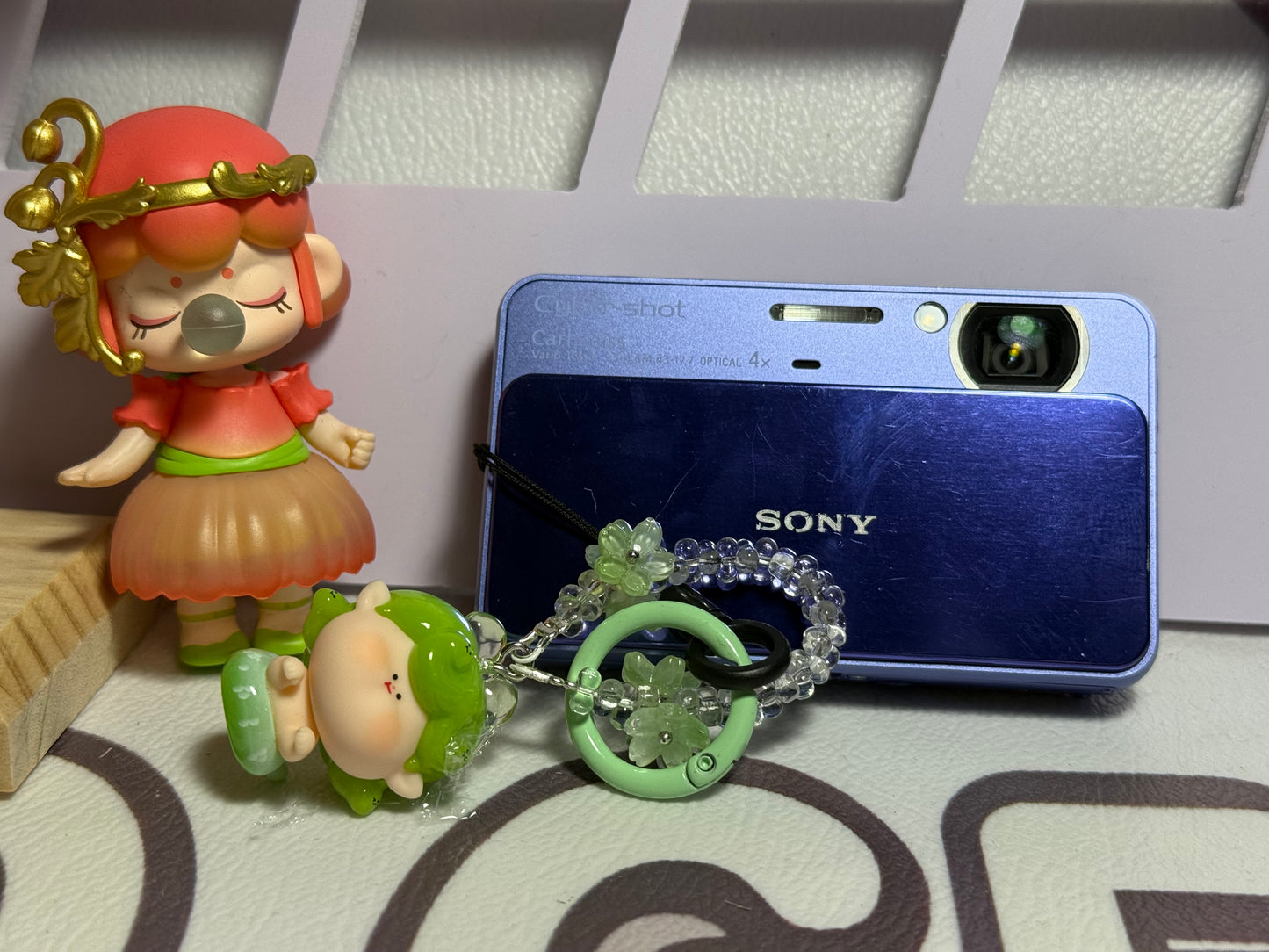 SONY DSC-T110 Digital Camera Cyber Shot （Iris Purple ）