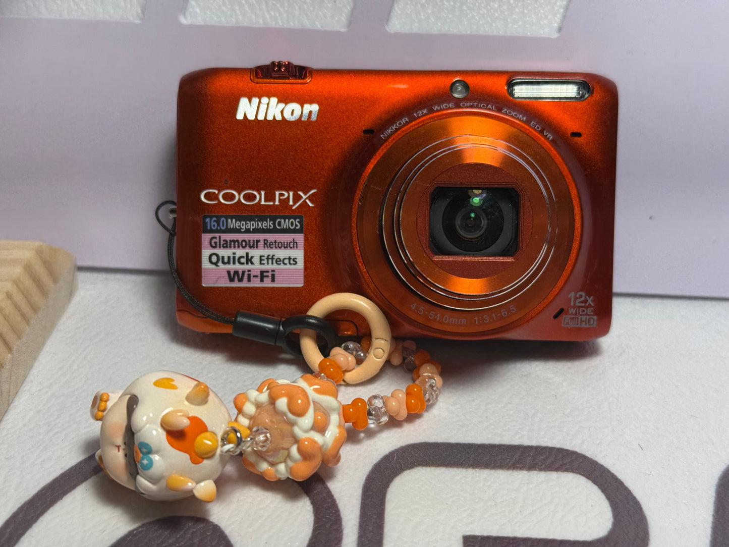 Nikon Coolpix S6500 16MP 12X Zoom Digital Camera Complete ORANGE