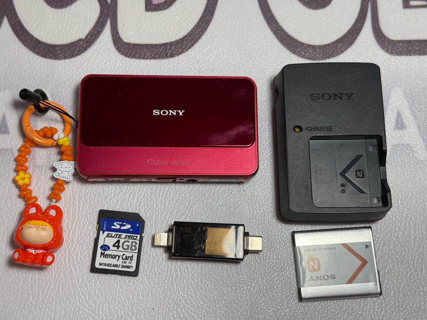 SONY DSC-T110 Digital Camera Cyber Shot